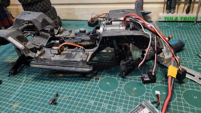 Калибровка сенсорных моторов Hobbywing fusion и Новый приеник с Flysky с протоколом 2A-BS