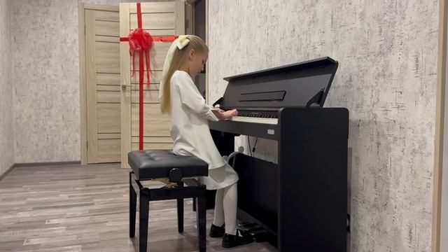 Кривобокова Полина - Г. Галынин "Зайчик".mp4