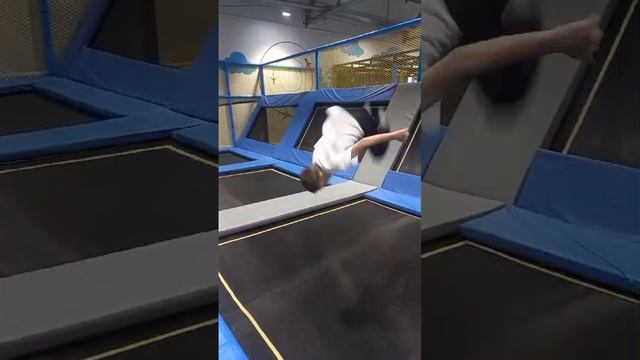 1000000285.mp4