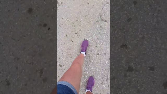 Упала с самоката из-за Грома.... он протащил меня по асфальту