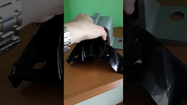 опора правая рено логан1