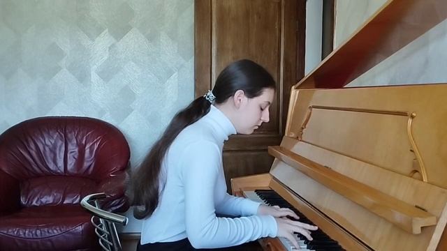 Прохорова Элиза 9 кл. Й. Гайдн - Соната №32 h-moll.