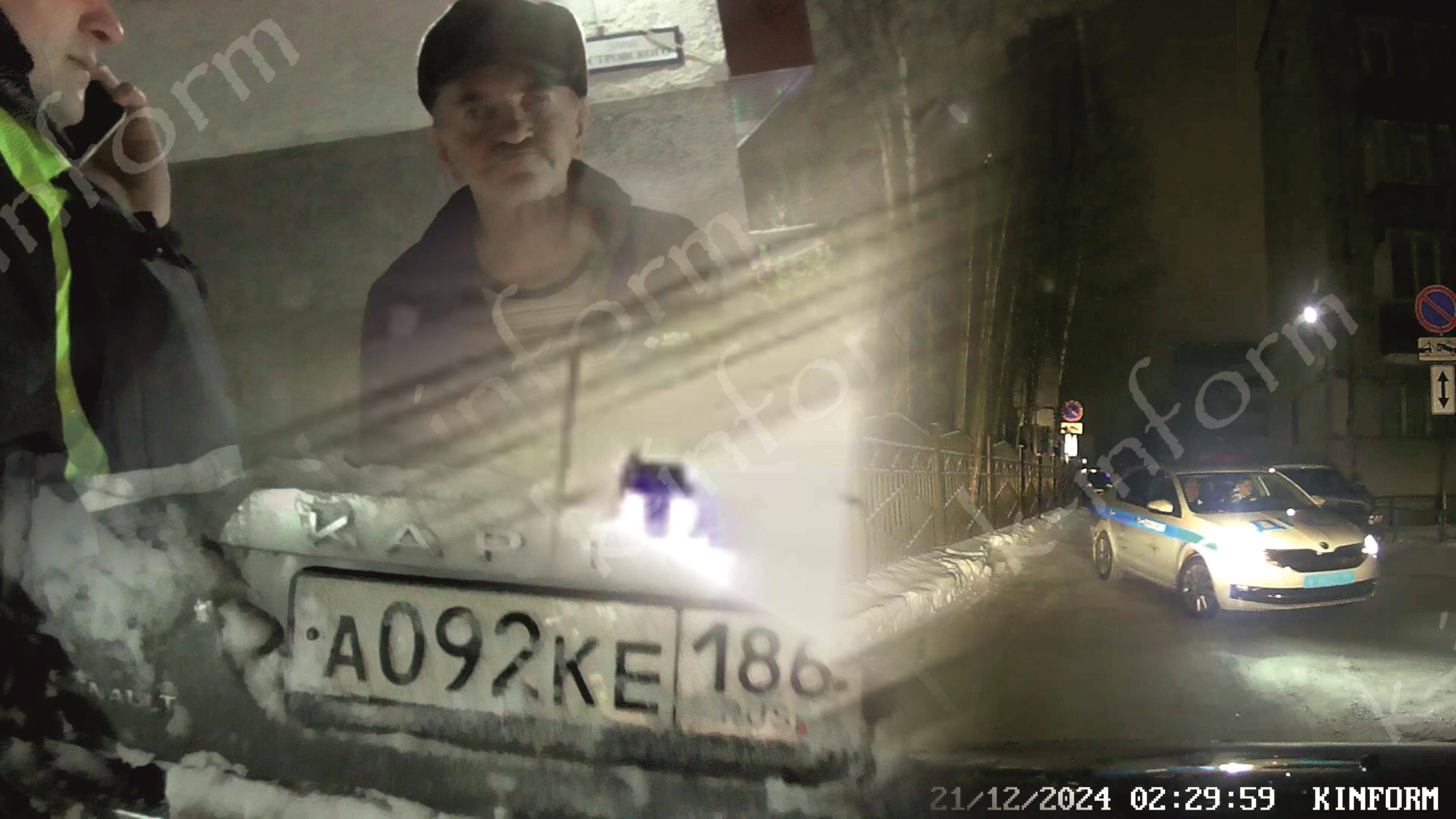 Признаки сильного опьянения выявлены у водителя Рено в Сургуте