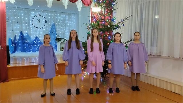 Вокальная группа " Веснушки"
" Мечты- снежинки"