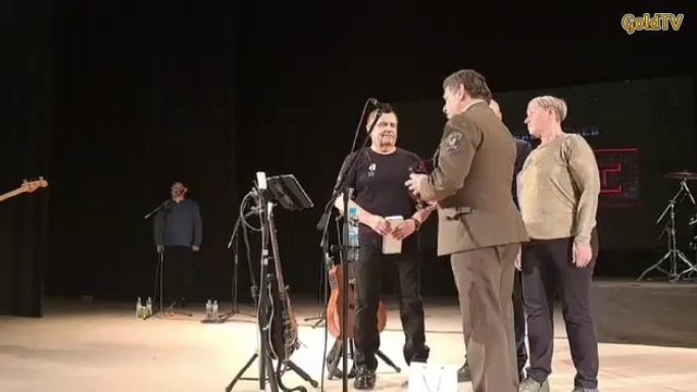 РОЗА МИРА И ДОБРА ДОНБАССА  вручена  НИКОЛАЮ РАСТОРГУЕВУ! - Юрий Голд - Глобальная волна