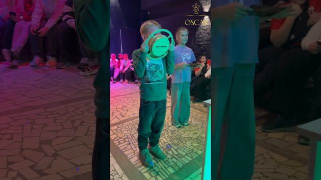 Празднуем Новый Год в
Оскар Шоу Великий
Новгород.