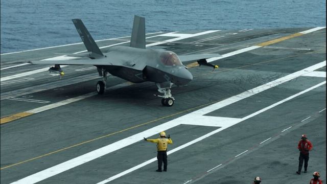 Пентагон заказал более сотни самолетов F-35