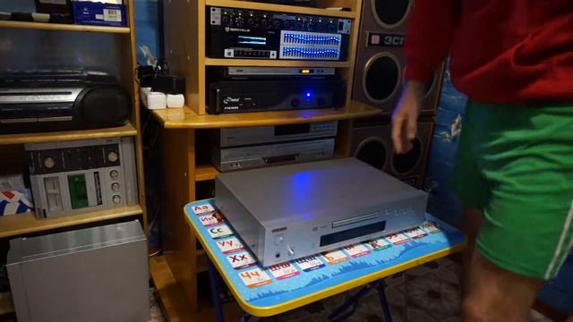 Посылка из Германии.  Распаковка Hi-Fi плеера CDP Onkyo С 7030