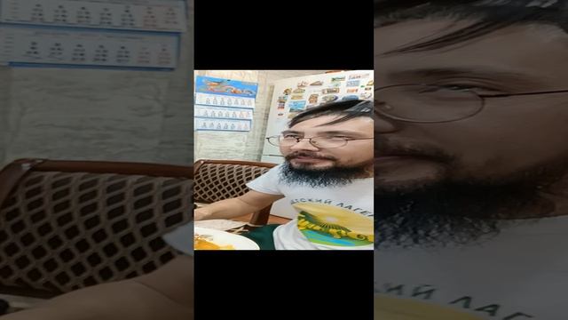 пробую борщ