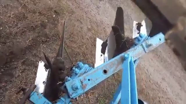 ПЛН 3-35 .Оранка 2021 наберає обертів.Пахаєм сою під кукурузу.
