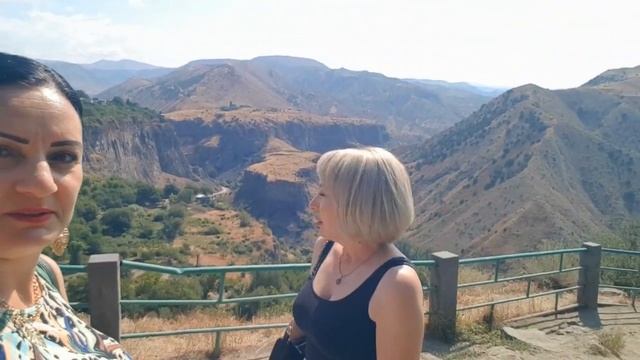 Лина и Ко в Гарни и Гегарде + Арам в Ударе
