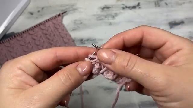 Вяжем простой узор спицами
