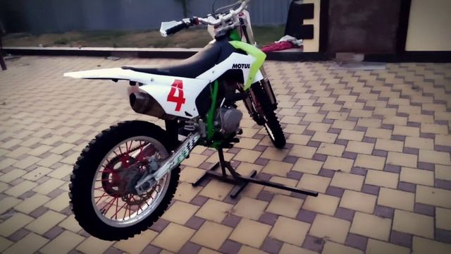 BSE 250 J1