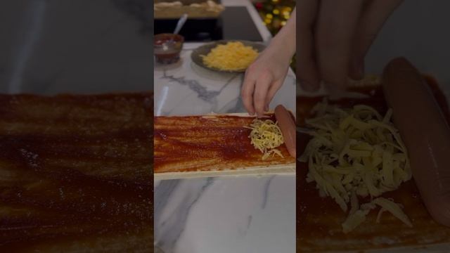 Рулетики с сыром и сосисками