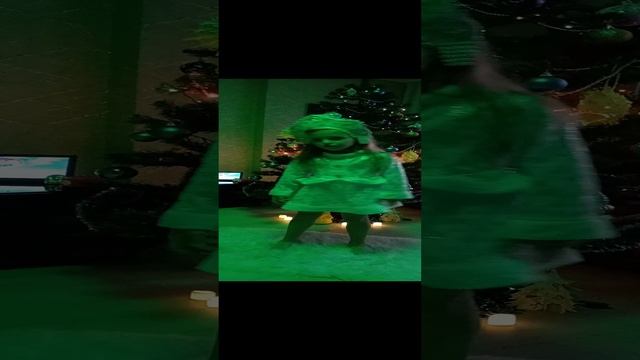 Китайская песенка.С Новым годом 1000049474.mp4