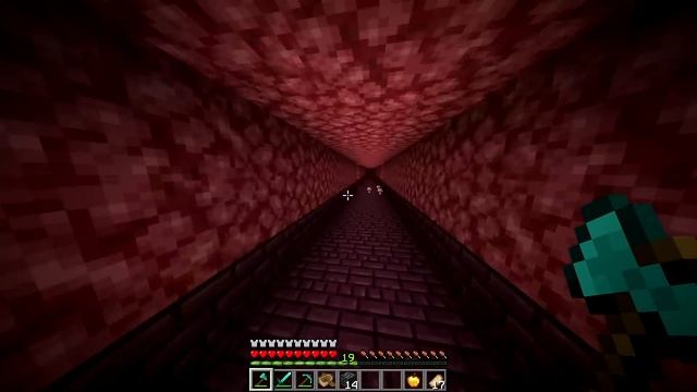 Minecraft Manhunt, But Colors Are OP...