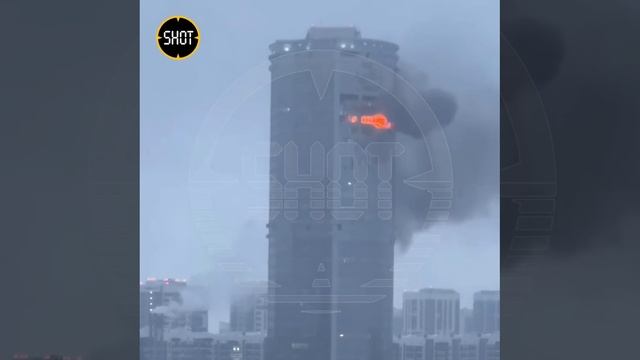 ‼️🇷🇺🇺🇦 Прилет двух БПЛА по ЖК "Лазурные небеса" в Татарстане !!!