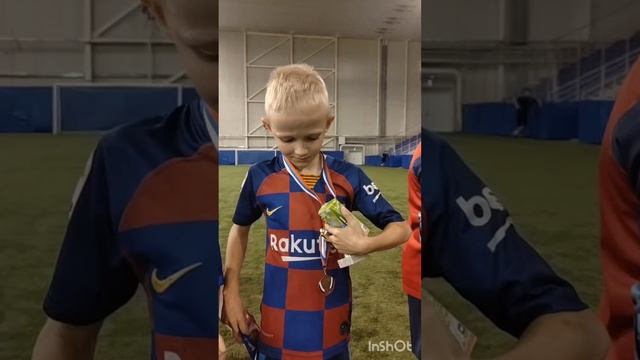 Тамбов. Футбольный манеж
Команда пионер часть 2.
Алексей 9 лет.
Награждение🥉⚽