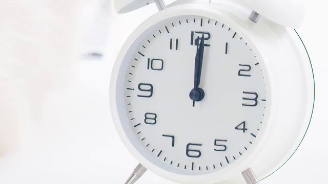 Автоматическая интеллектуальная кормушка для домашних животных