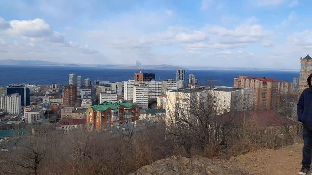 Смотровая "Орлиная сопка"  Владивосток 12.2024г.