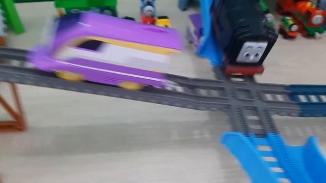 Thomas & Friends Trackmaster Play with Percy, Kana, Nia and Diesel