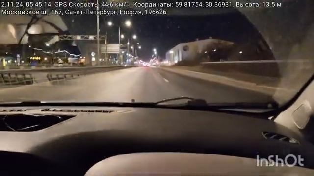 Автостопом по КАД на седане Chevrolet Cruze.