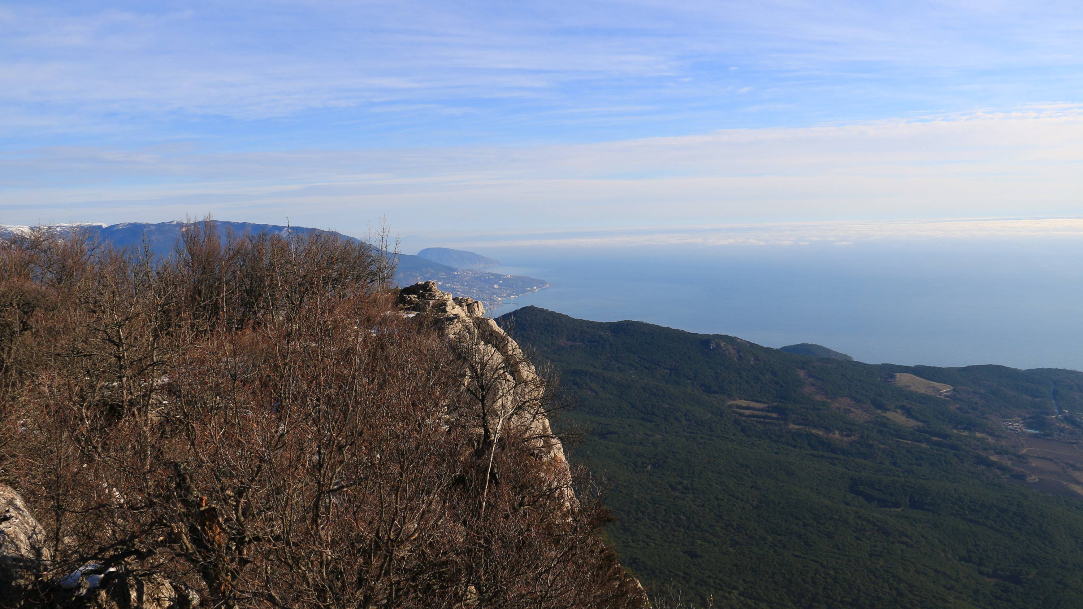 Спуск в кабине самой крутой (в прямом смысле) канатной дороги в мире с горы Ай-Петри в Крыму