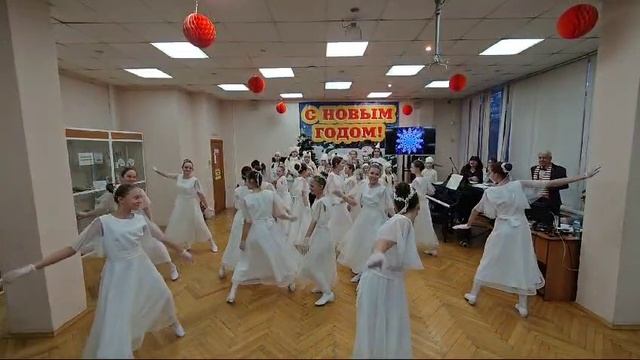 Премьера танца!!!!  Снежинки  22-12-2024