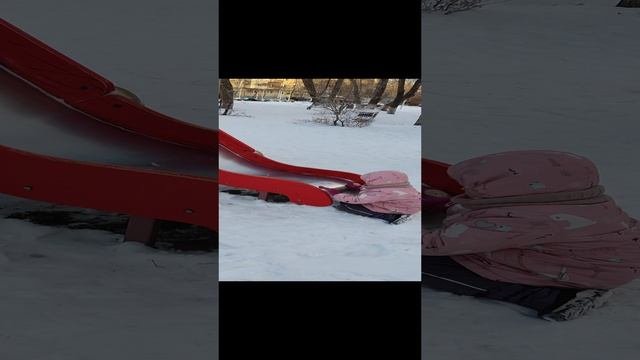 Василиса и бабушка, ну и я снимаю.