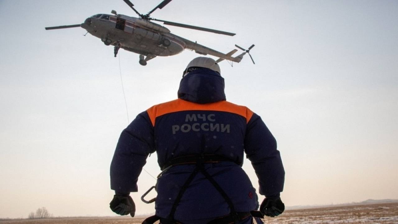 Спасателям. Спасателям посвящается. Стихи.  Автор: Козырин Валерий