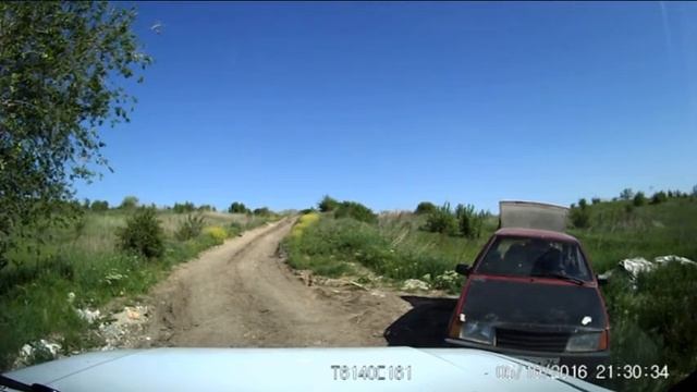 Воспитал немного выбрасывальшика мусора где попало