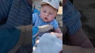Малыш и снег летом #малыш #милота #дети #baby #babybloger #cutebaby #ребенок