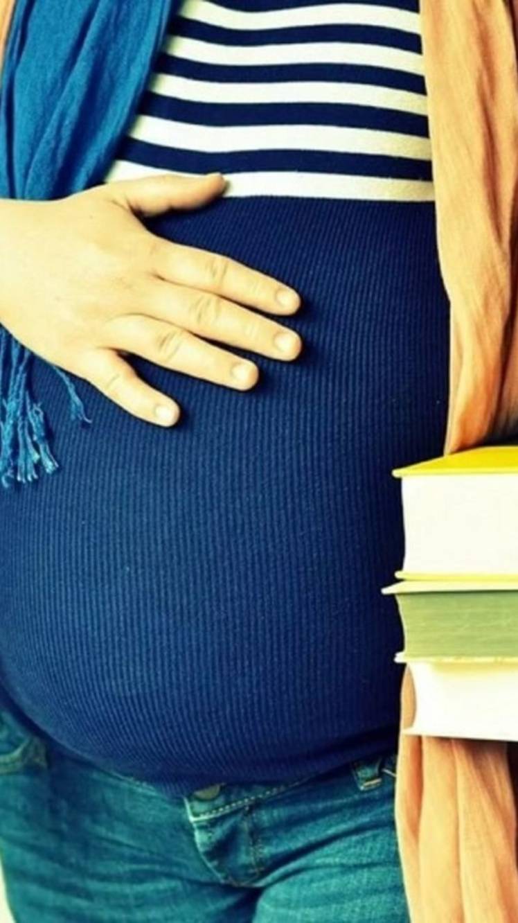 2024. БЕРЕМЕННЫМ СТУДЕНТКАМ В РОССИИ ДАДУТ. ПОСОБИЯ НА УРОВНЕ МРОТ: Дума придумала. Мечта СССР.