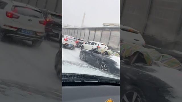 Кабриолет без крыши зимой