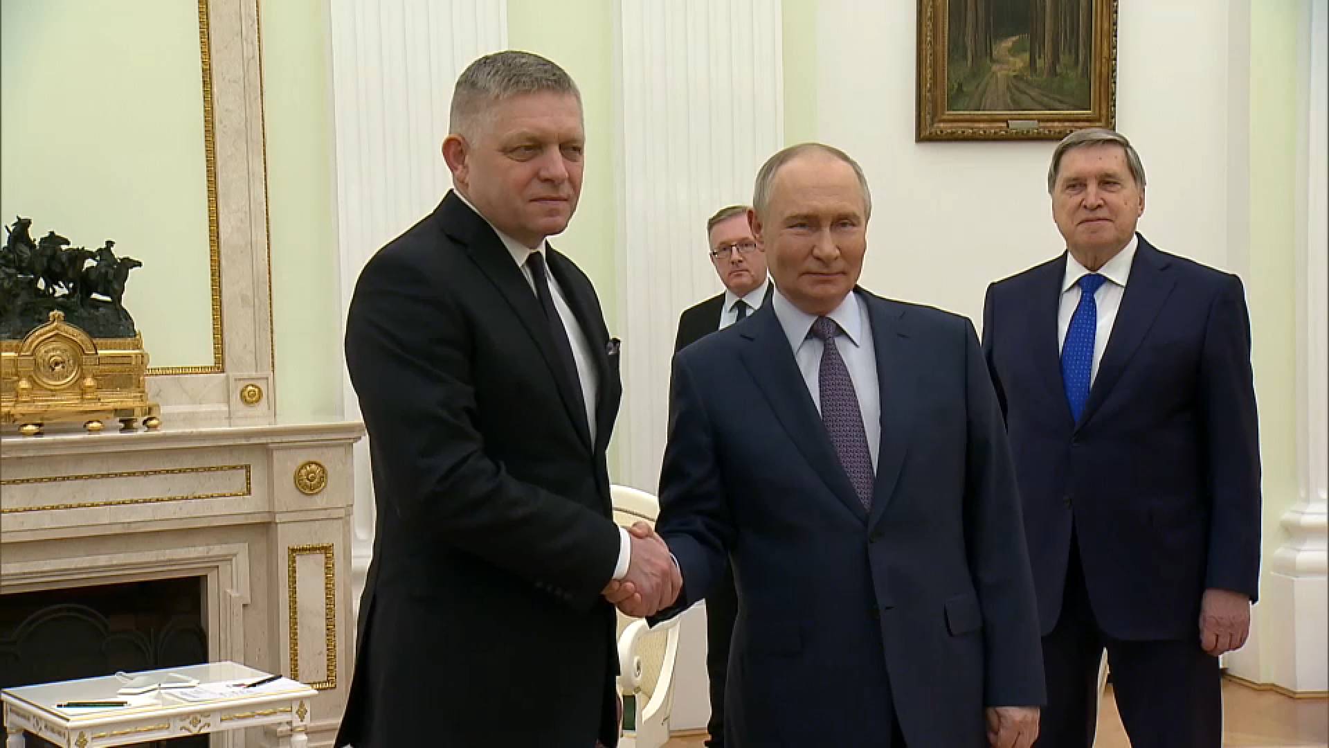 Путин провёл в Кремле встречу с премьером Словакии Фицо