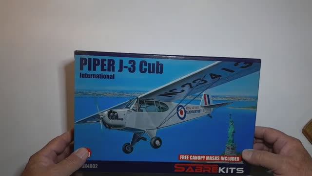 Piper J-3 Cub 1:48 . Обзор.