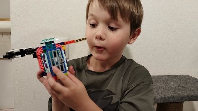 супер тюрьма из лего