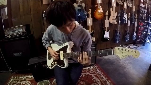 Bacchus BJM-82MG ジャズマスタータイプ・エレキギター 試奏