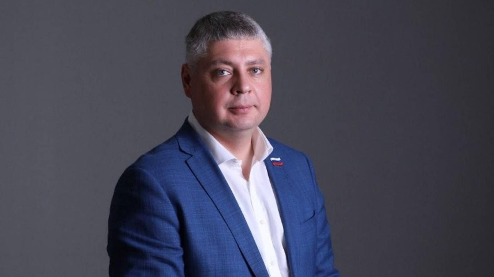 Скандаливший сахалинский депутат задержал вылет самолета на 40 минут