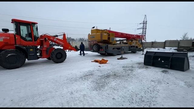 Отгрузка фронтального погрузчика клиенту в г. Омск