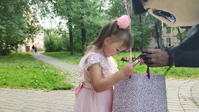 Лиза день рождения