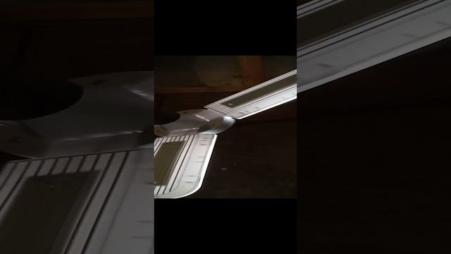 РАСКЛАДНАЯ СВЕТОДИОДНАЯ ЛАМПА RSV-UFO-30W-6500K-E27 НА 30000 часов или на 3,42465753 года
