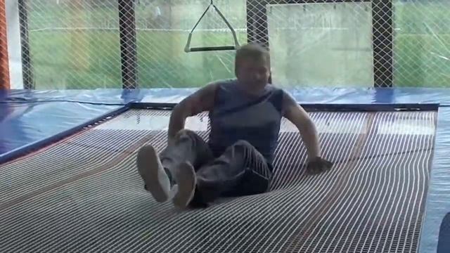 Батут ,  с самого начала.  3,5 года