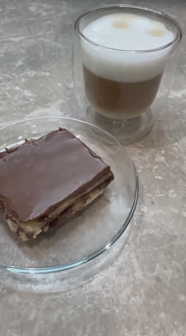 десерт из печенья с заварным кремом #еда #вкусно # десерт