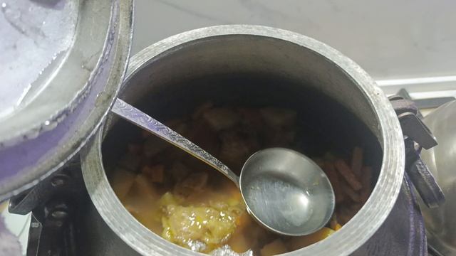 афганский казан. 3 часть. Показываю, какая еда классная получилась😁