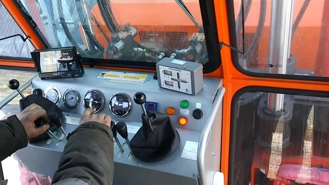 Выправка пути с подбивкой шпал путевой машиной ПРМ-5У