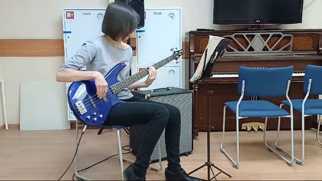 "L'arc en ciel" Incognito (bass cover) Live