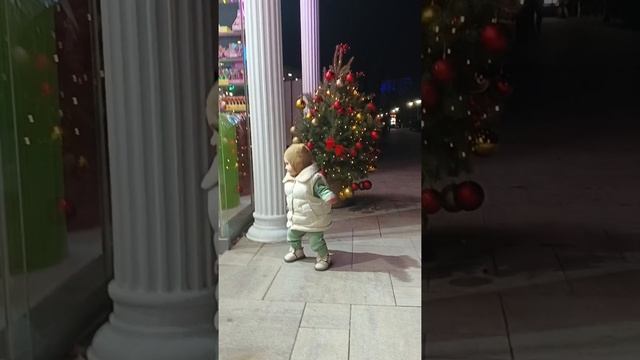 Новогодние танцы Оливии Романовны