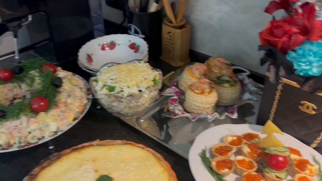 Вариант сервировки новогоднего стола 🎄