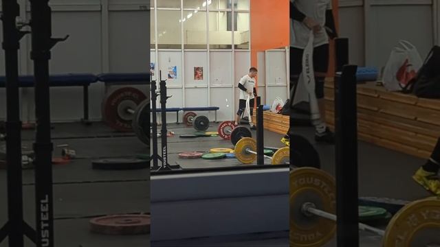 Тренировка штангистов